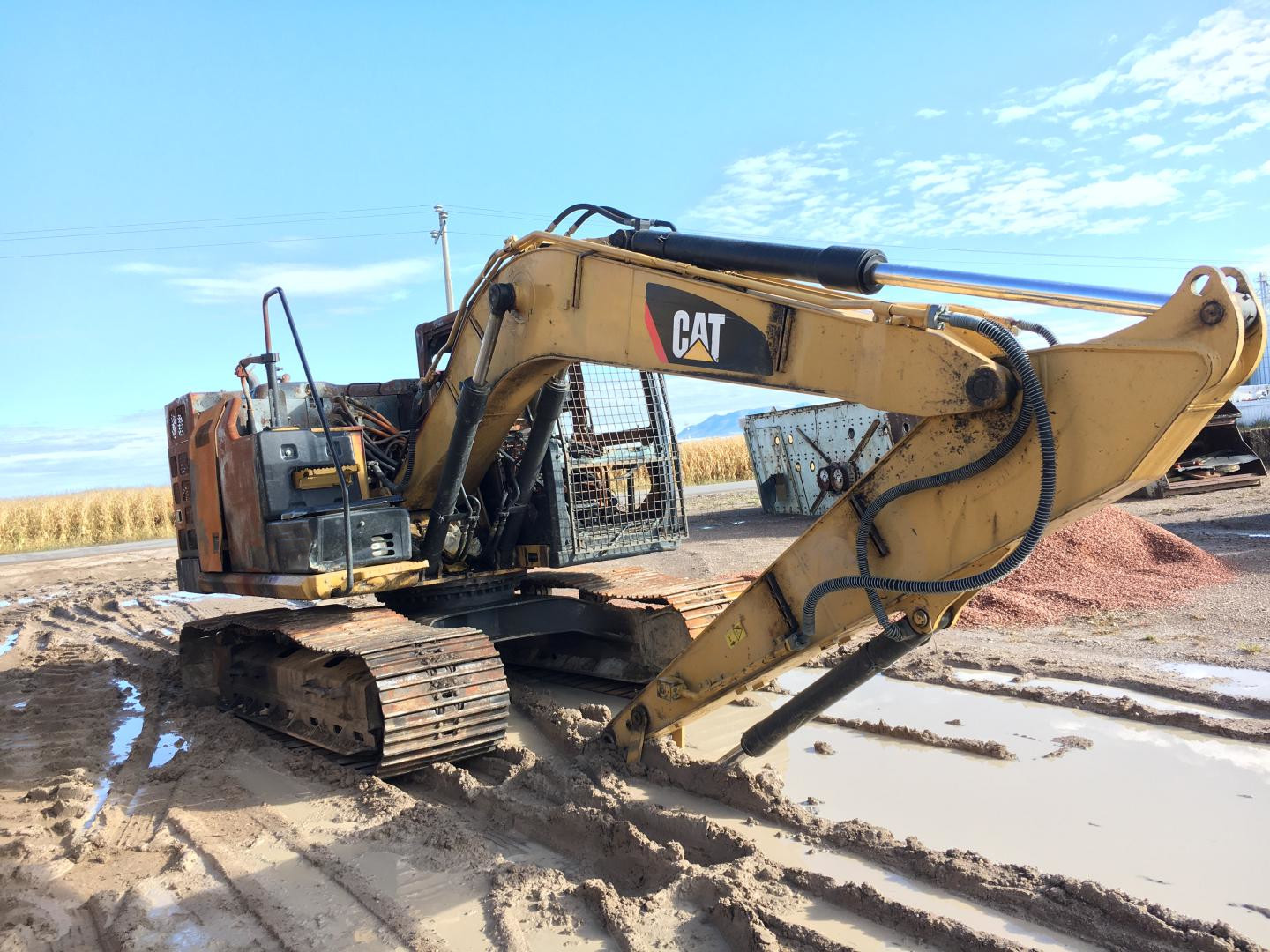 ./imagenes/INVOICE/2019/16204/EXCAVADORA CAT_312E (1).JPG